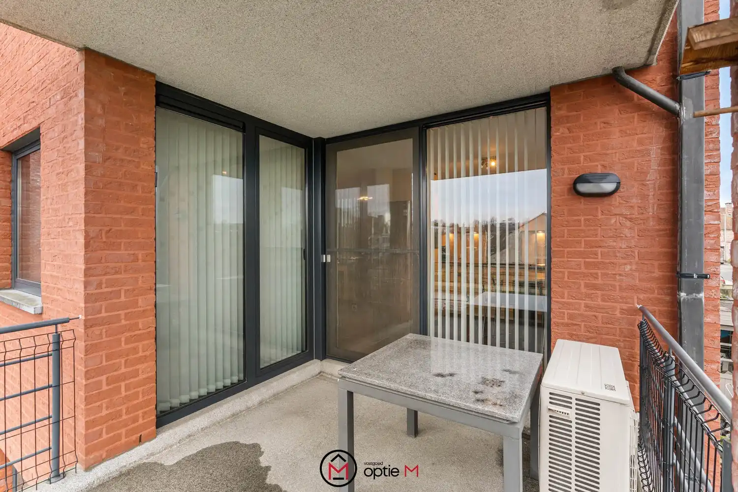 Instapklaar, rustig gelegen appartement te koop in Hasselt foto 10