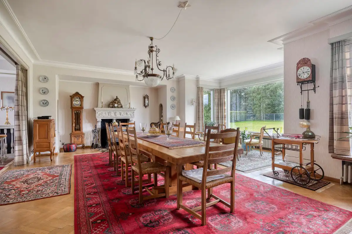 EXCLUSIEF VILLA-LANDHUIS OP 1HA09A87CA AAN STANDSRAND BILZEN. foto 5