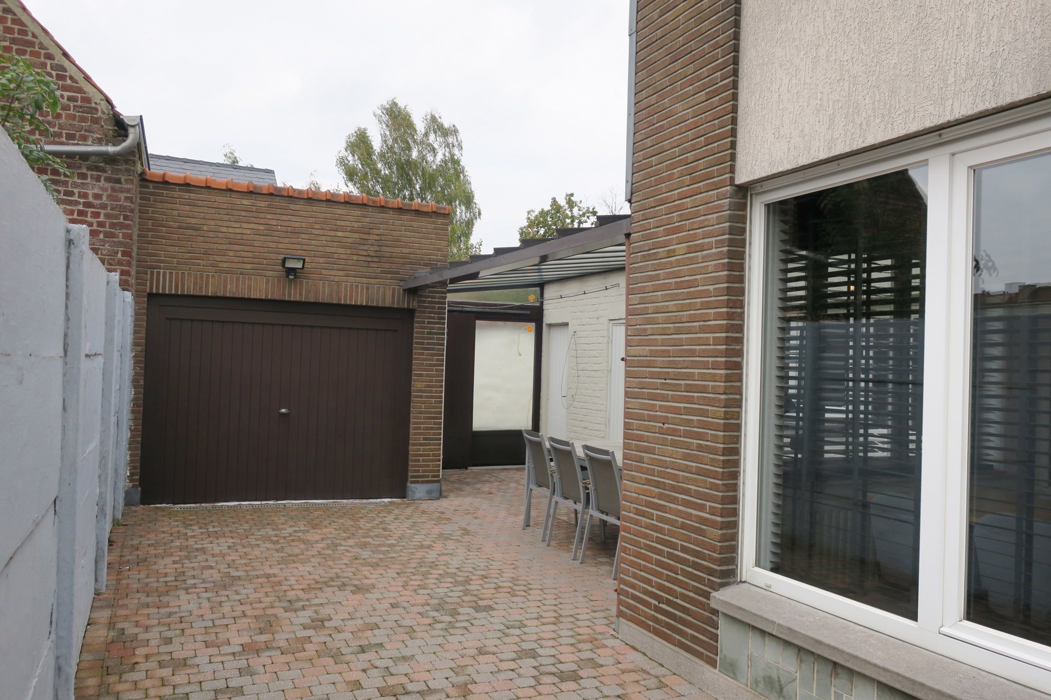 WONING OP WANDELAFSTAND VAN SCHOLEN EN BUURTWINKELS. foto 17