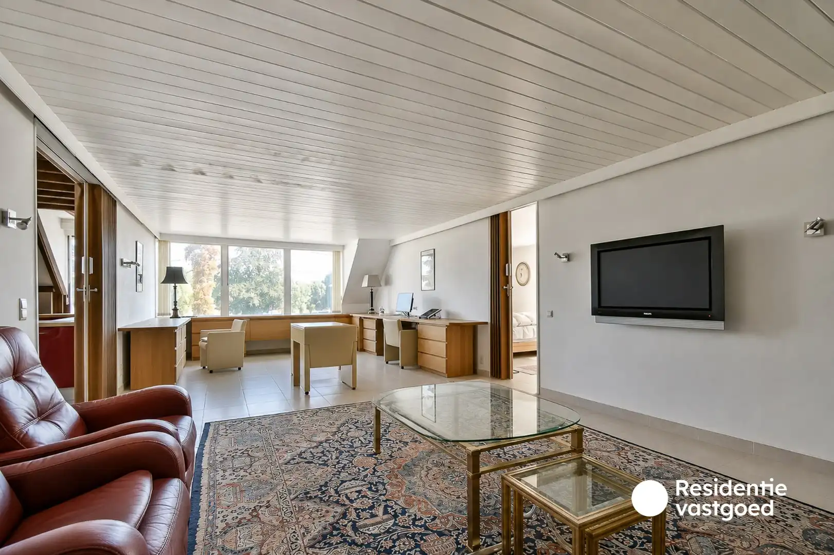 Verrassend ruime woning met unieke indeling en veel potentieel in Torhout! foto 15