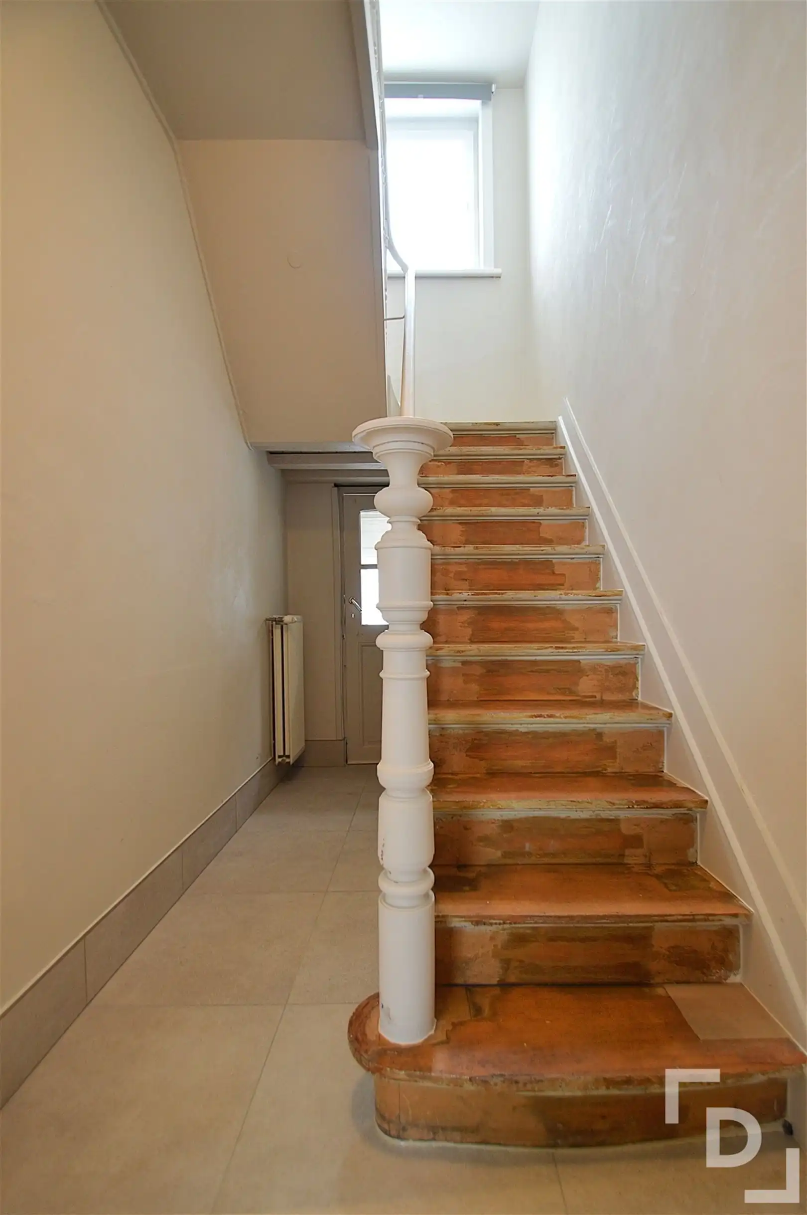 Gerenoveerde en ruime gezinswoning te huur in Zillebeke foto 10