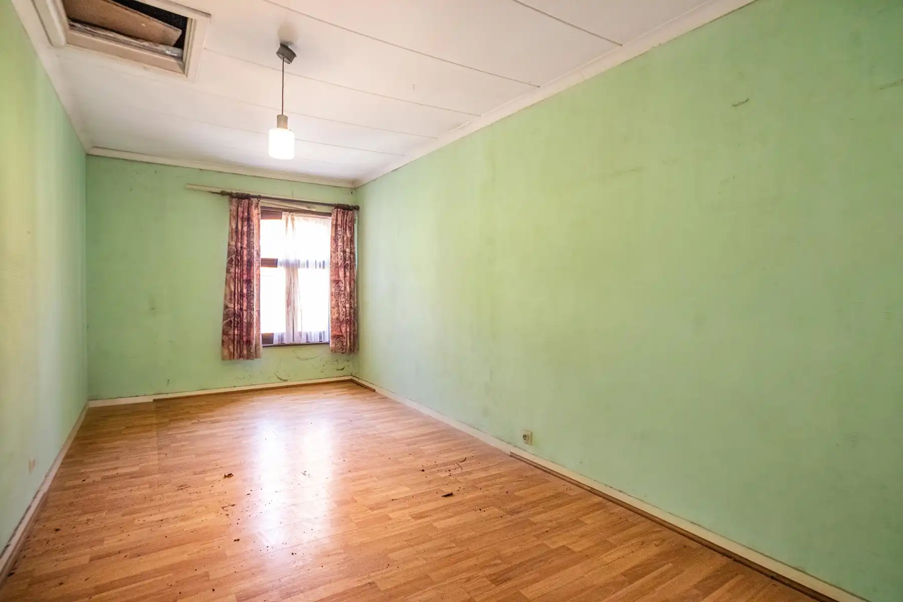 Handelspand + woonst: interessante totaalrenovatie in Rumst foto 15