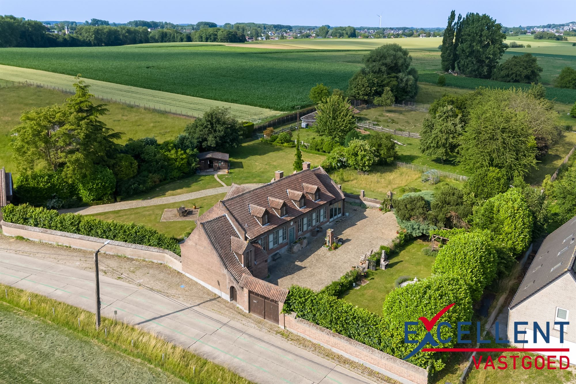 ()=>{if(producerUpdateValueVersion(node),producerAccessed(node),node.value===ERRORED)throw node.error;return node.value} 9500 GERAARDSBERGEN