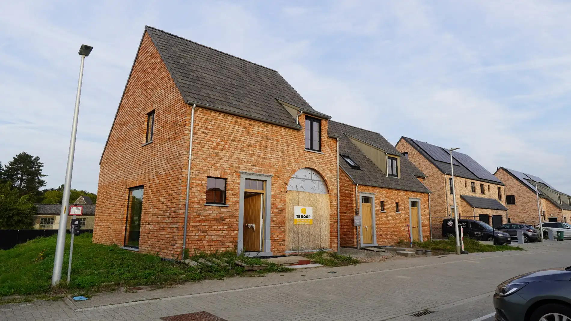 Laatste woning in rustige verkaveling – volledig afgewerkte pastorijwoning in Uitbergen foto 10