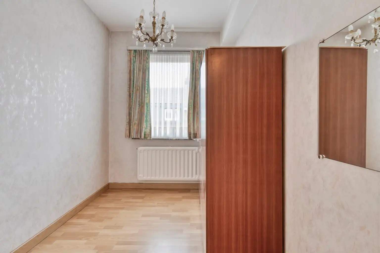 Bel-étagewoning met garage foto 15