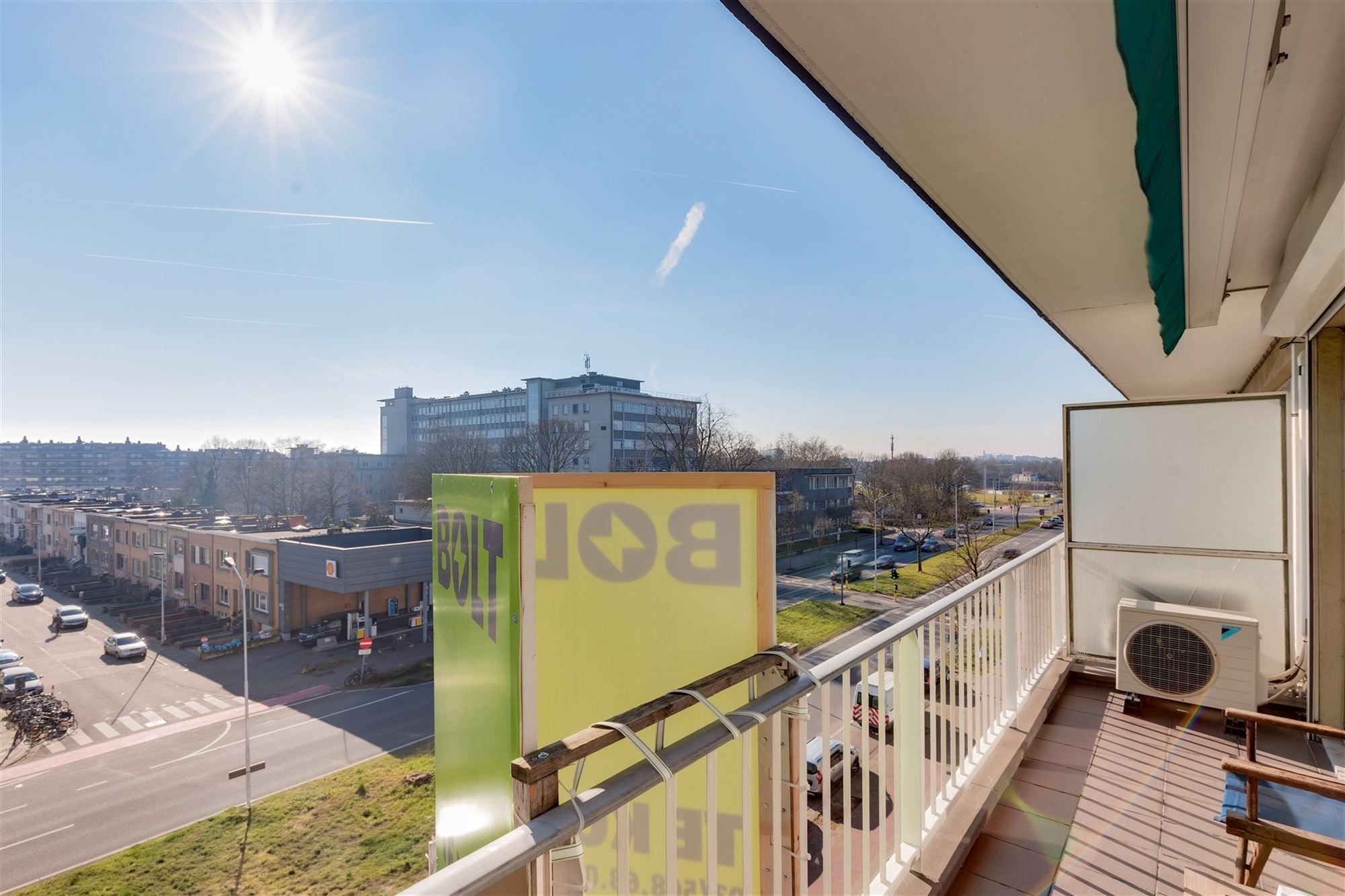 Ruim 2 slaapkamer appartement met ruim zuidterras foto 2