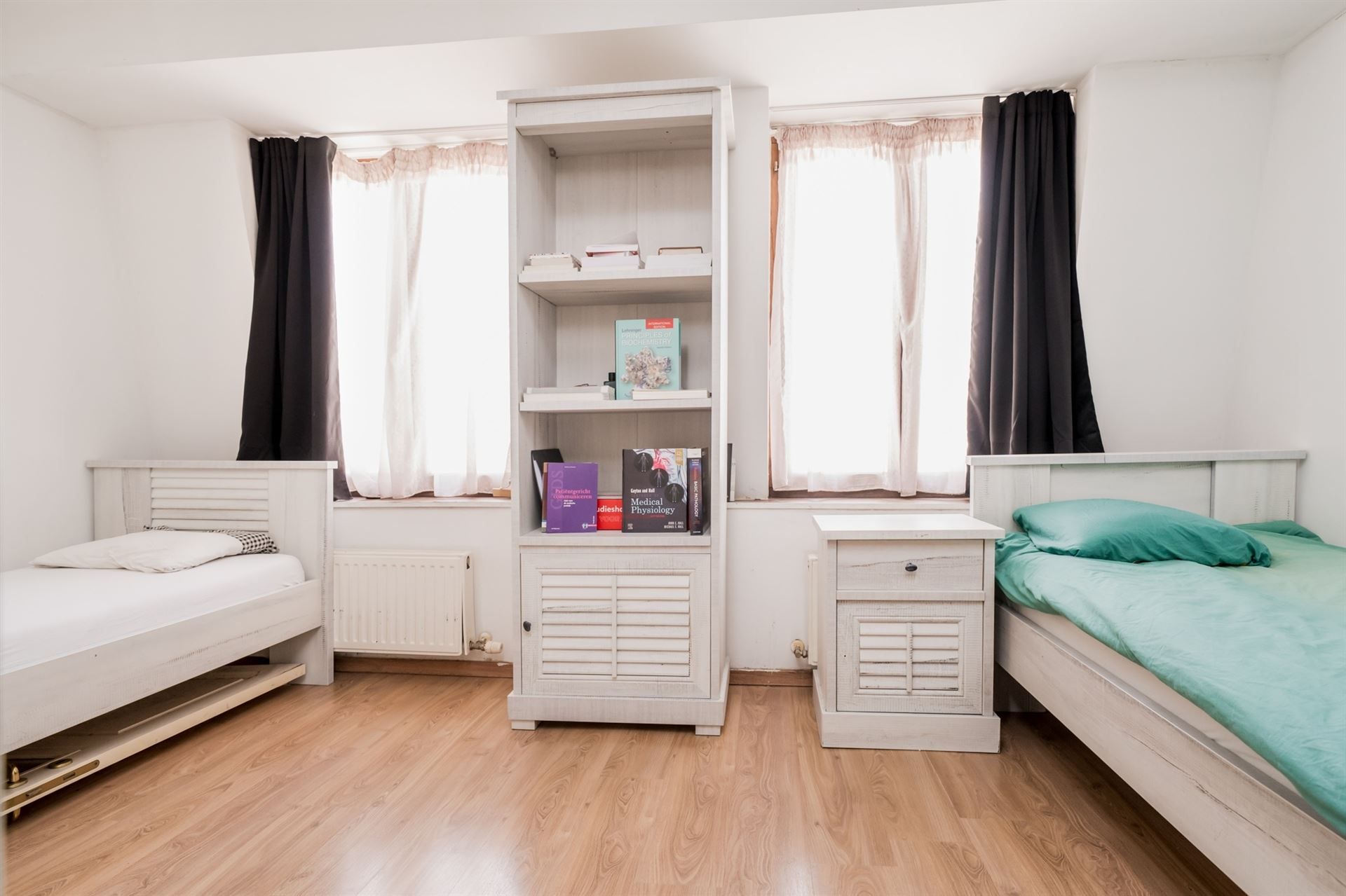 Instapklare woning met 3 slpks nabij station. foto 19