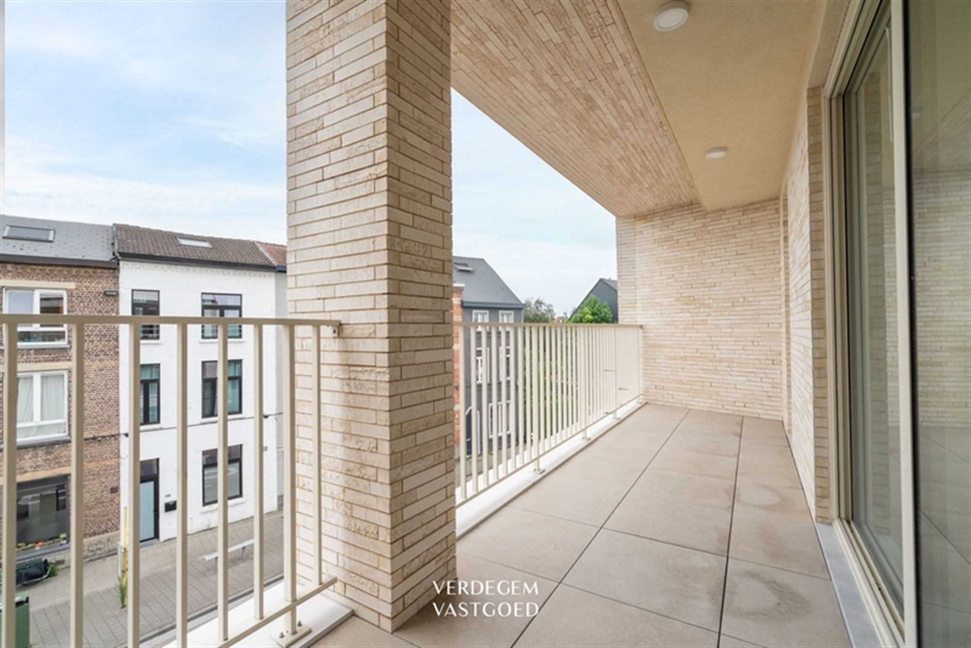 Prachtig duplexappartement met 3 slaapkamers en overdekt terras foto 9