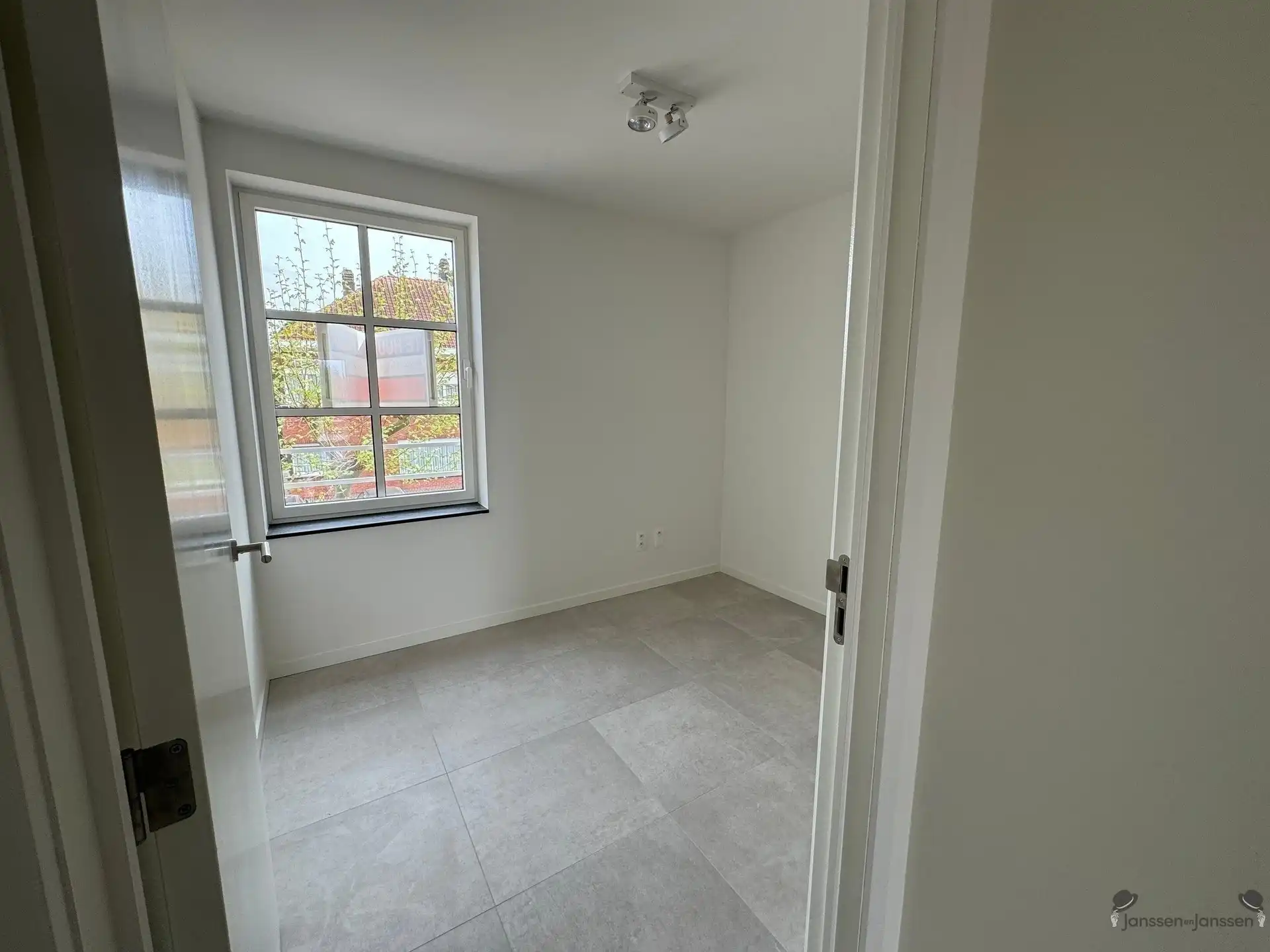Luxe appartement, centraal gelegen met groot terras, 3 slaapkamers en EPC A foto 17