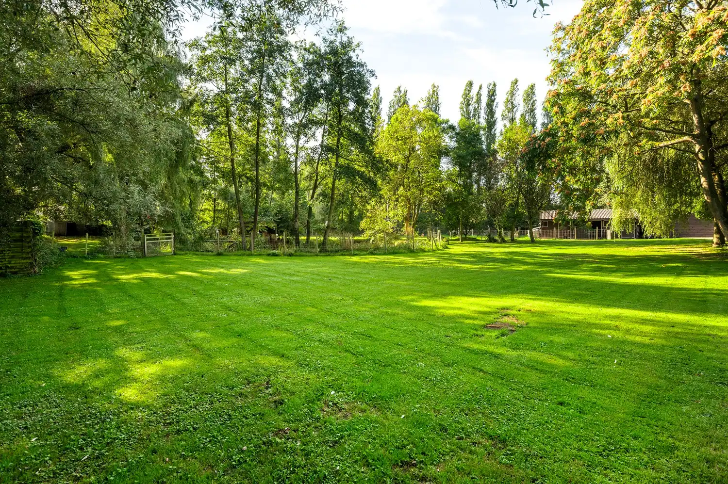 Charmante hoeve in een oase van groen foto 30
