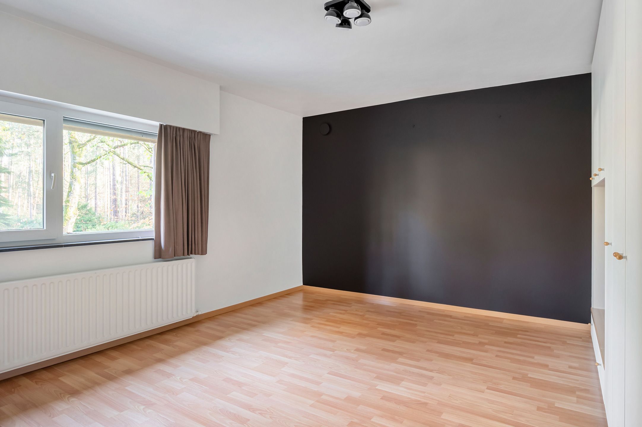 Ruime architecturale villa met 5 slaapkamers  foto 22