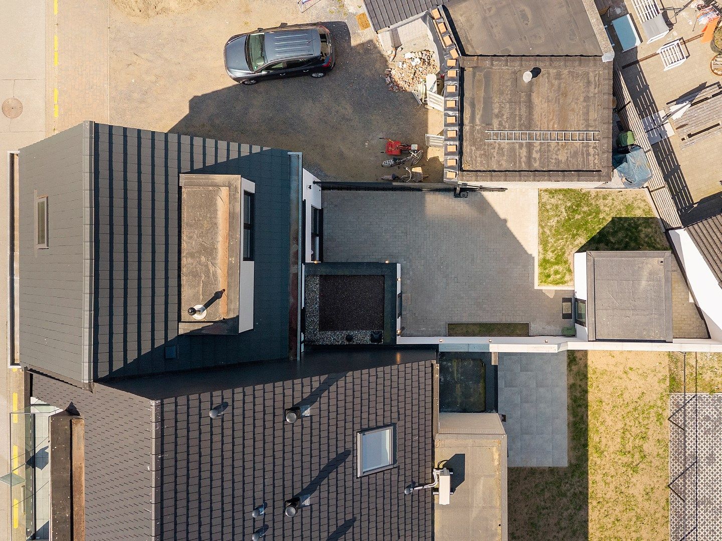 RECENT GERENOVEERDE WONING (2024) MET EPC A, 4 SLPKS EN 2 BADKAMERS foto 2