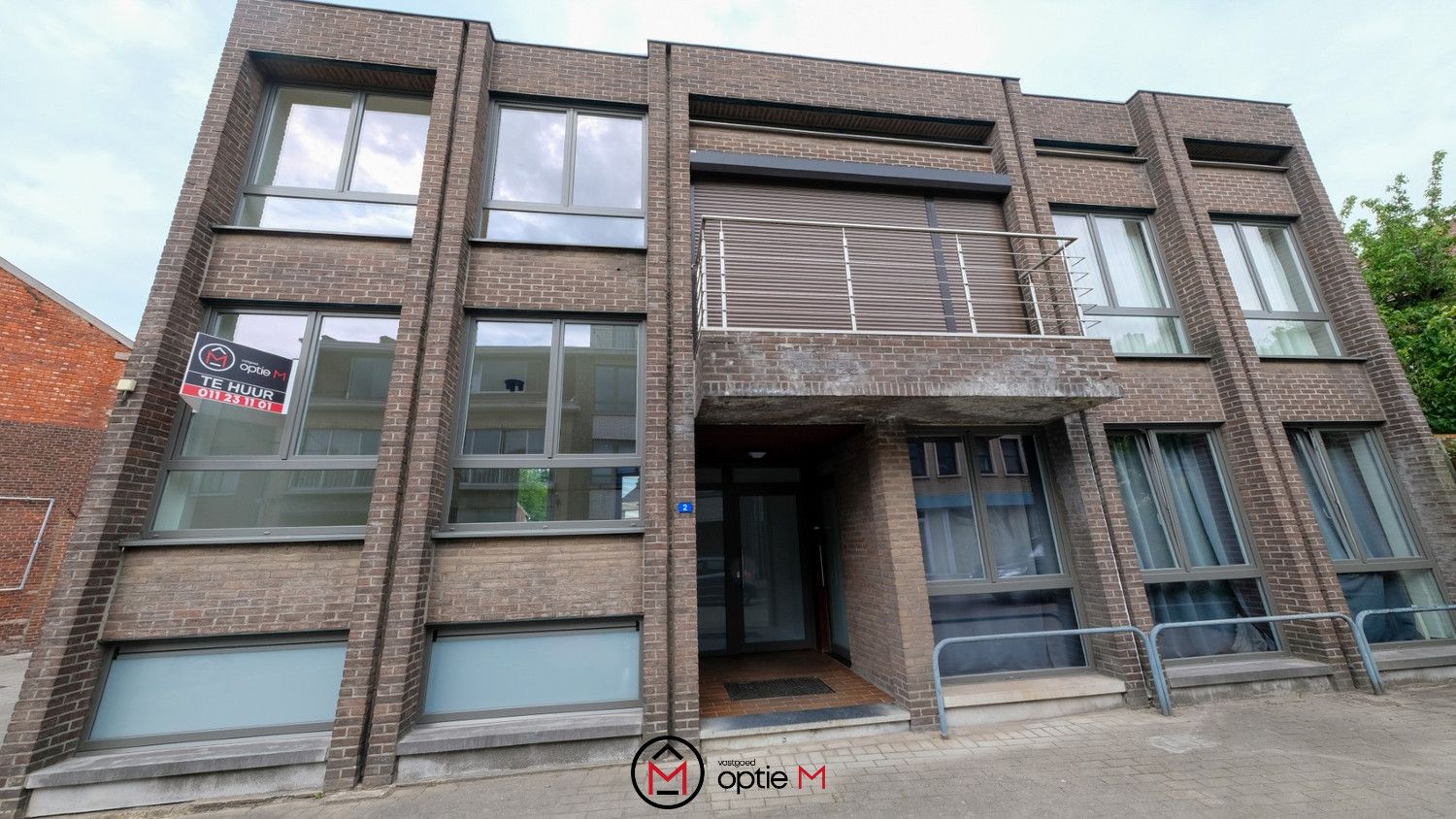 RUIM APPARTEMENT MET 3 SLAAPKAMERS, TERRAS EN GARAGEBOX foto 23