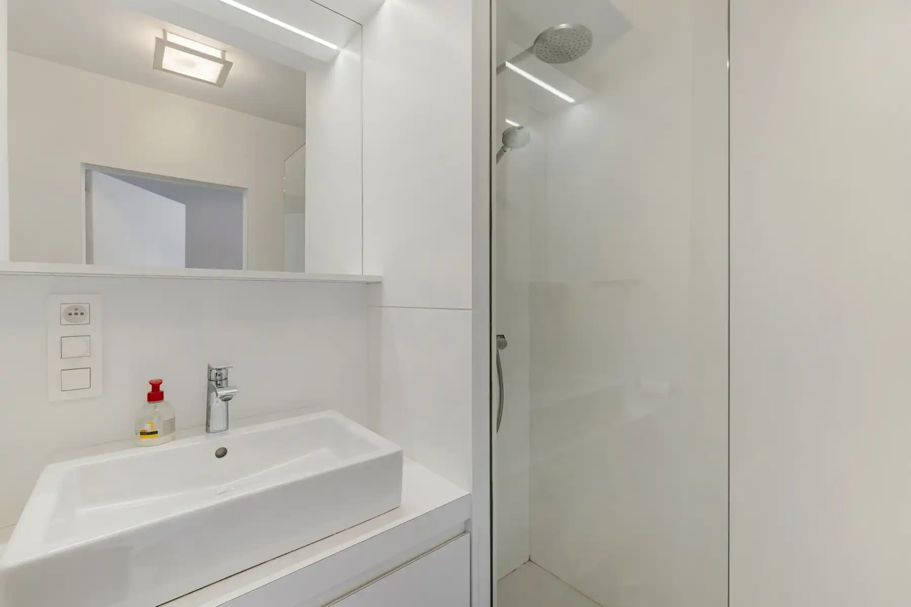 Studio met frontaal zeezicht in Middelkerke foto 14