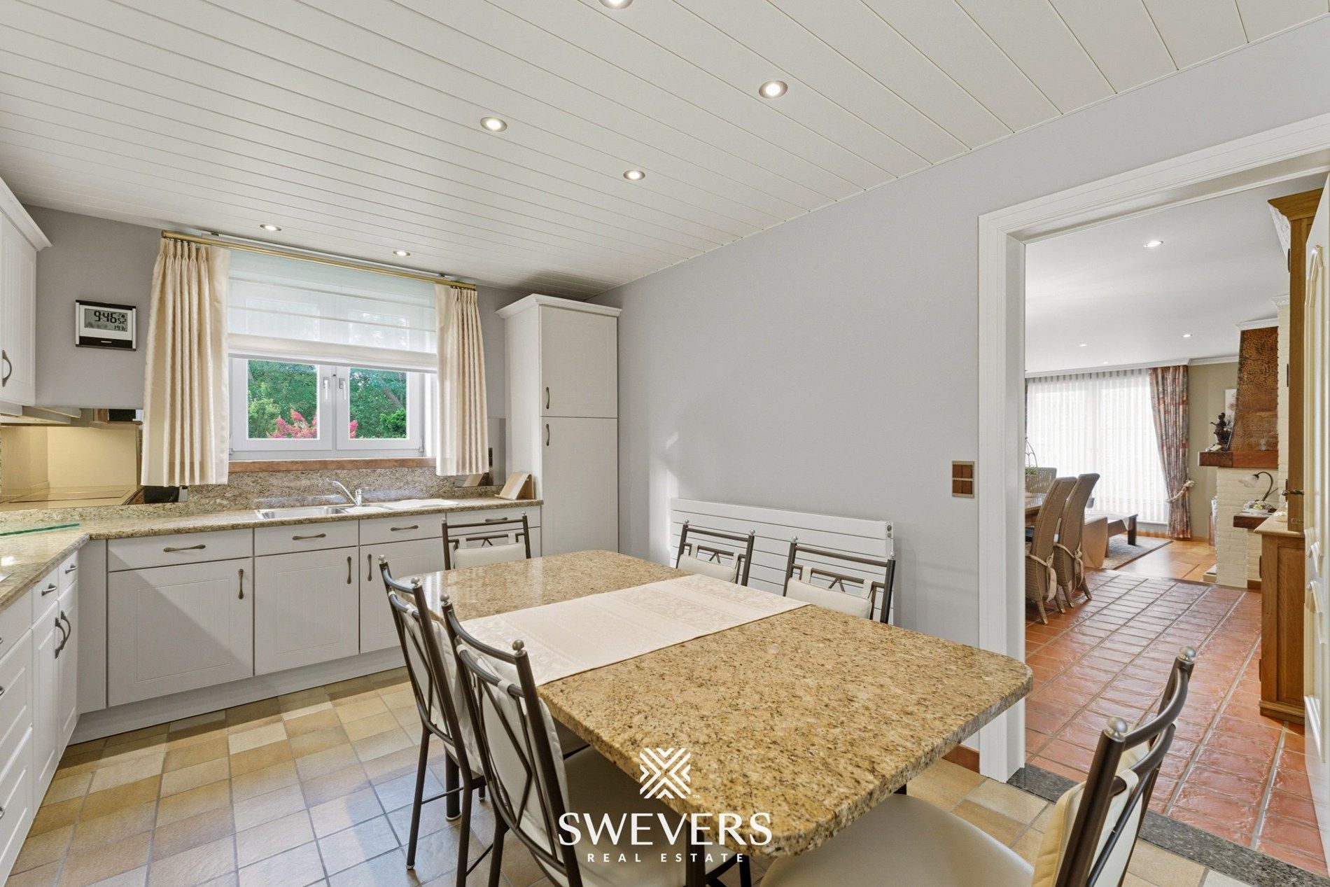 Ruime Gezinswoning met 3 slaapkamers en uitbreidingspotentieel foto 10