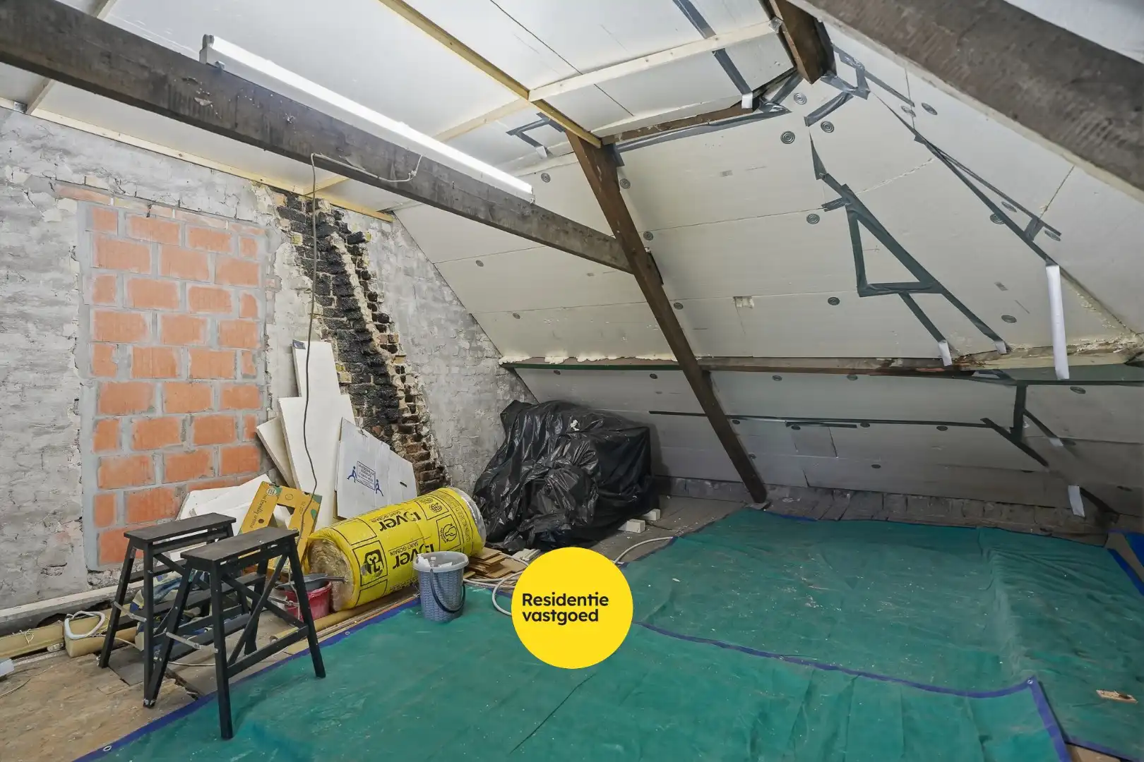 Ruime hoekwoning met 3 slaapkamers en zonnig terras op topligging in Assebroek foto 16