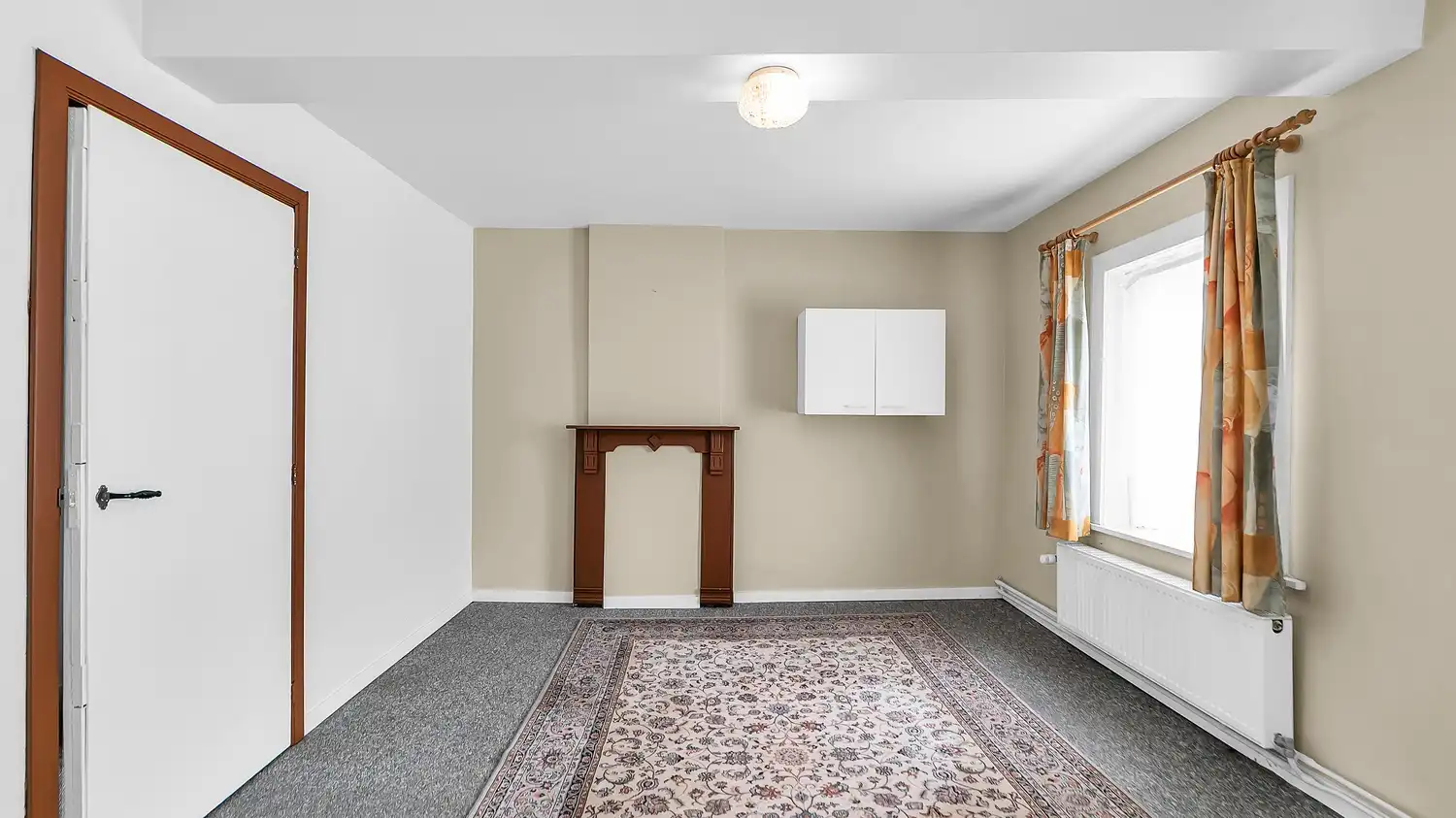Charmante halfopen gezinswoning met 3 slaapkamers, aangebouwd bijgebouw en perceel van 609 m² foto 9