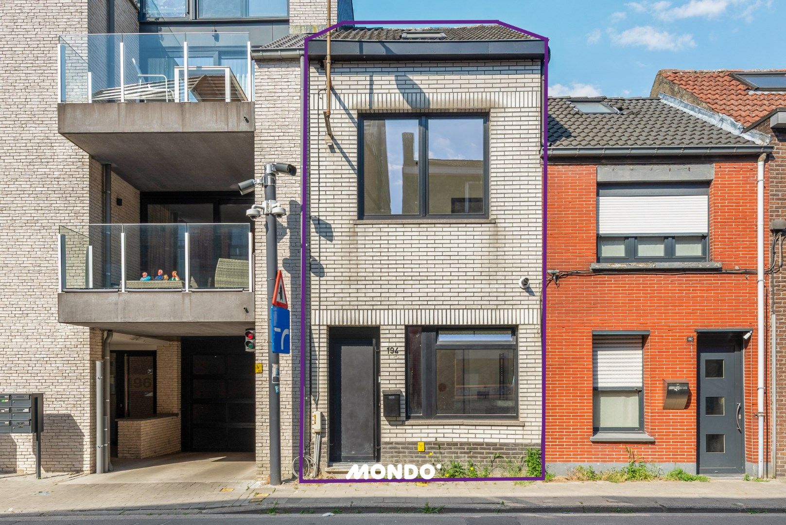 Volledig gerenoveerde woning met 3 slaapkamers! foto 2