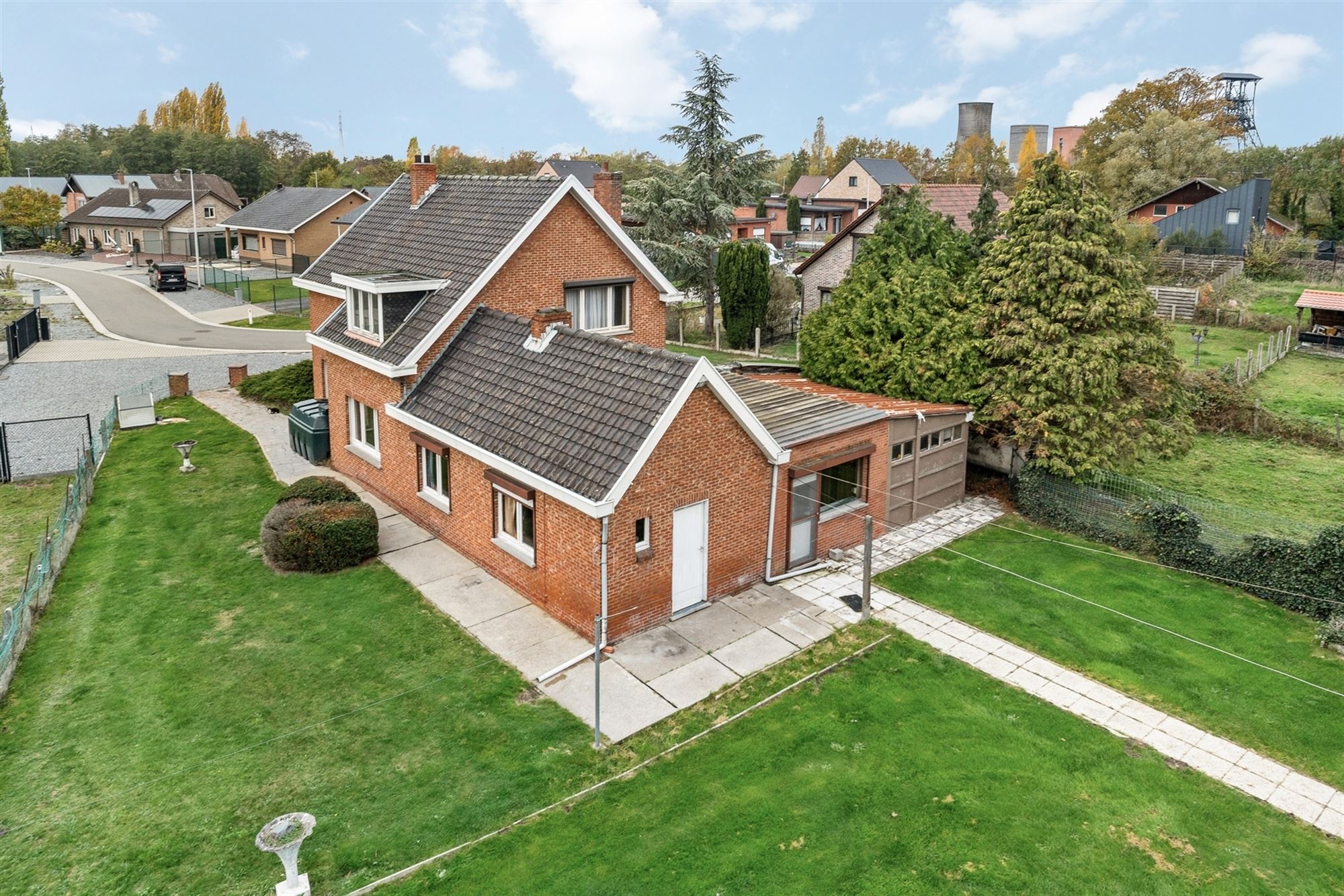 RUIME TE RENOVEREN WONING OP PERCEEL VAN 12 ARE MET ZICHT OP TERRIL foto 25