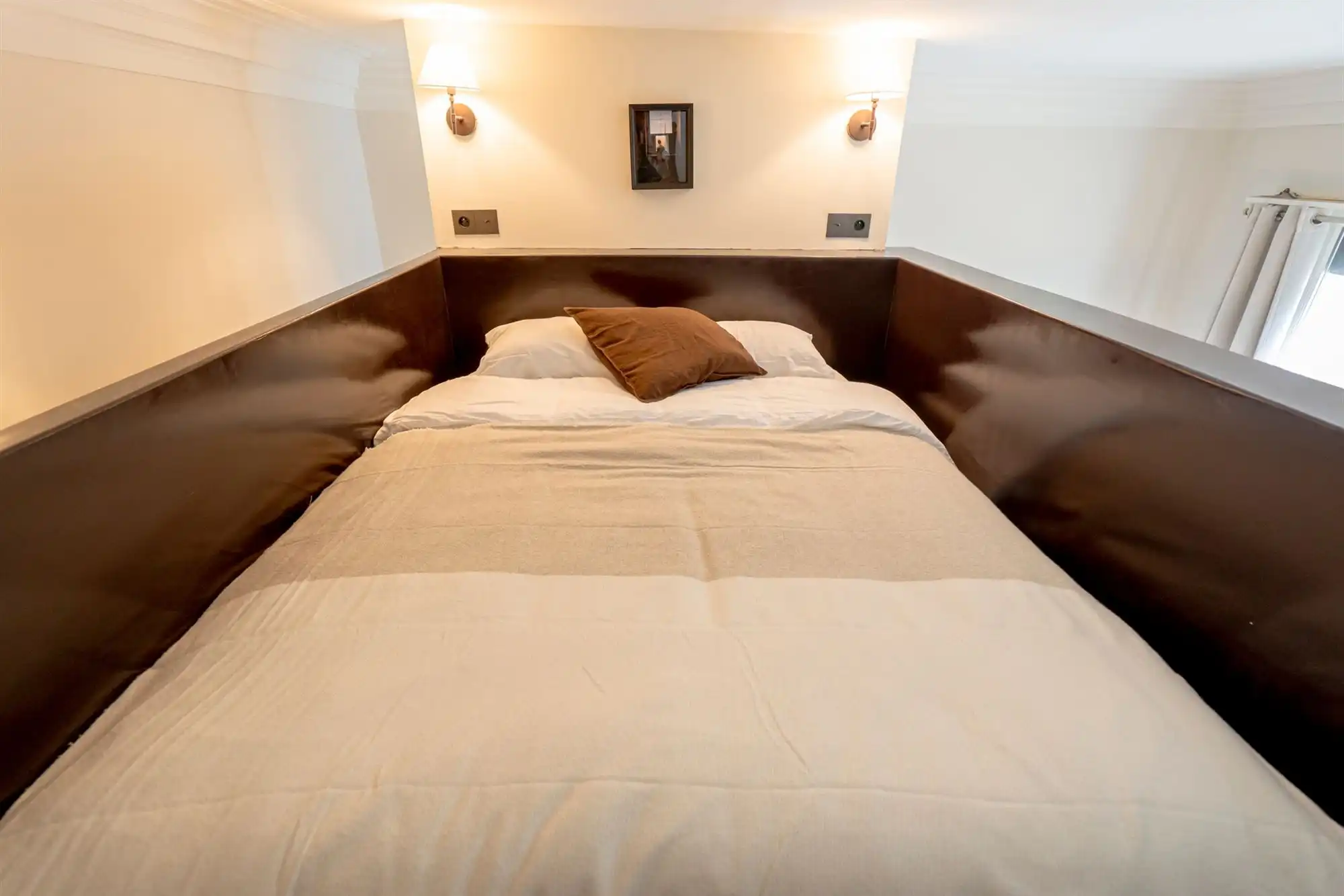 Stijlvolle all-in gemeubelde studio in hartje Antwerpen foto 6