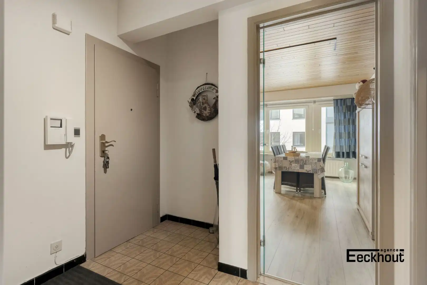 Ruim appartement in rustige straat in het centrum van Oostende. foto 6