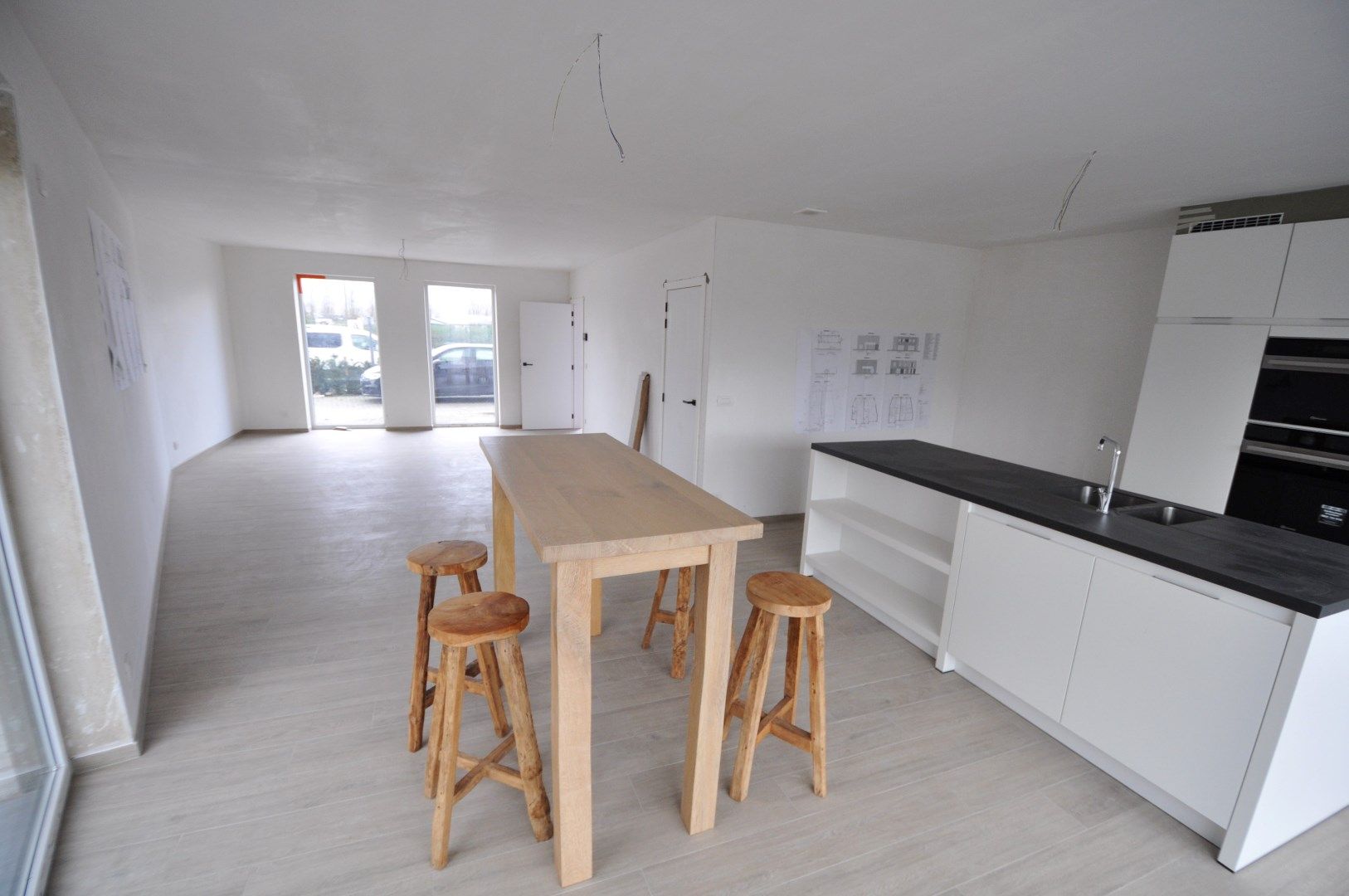 Deze half open woning  lot 4 maakt deel uit van een kleinschalig project bestaande uit 4 nieuwbouwwoningen te Middelkerke. foto 3