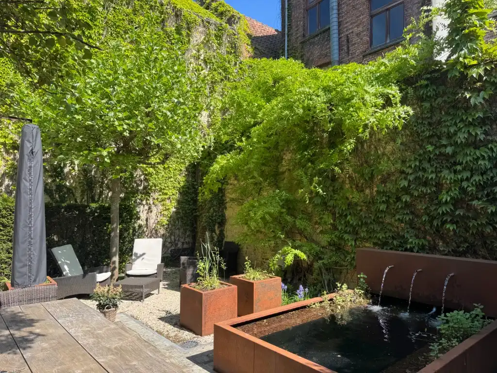 Patershol. Exceptionele eigendom met bijzondere buitenruimte en nabijgelegen overdekte autostaanplaats foto 11