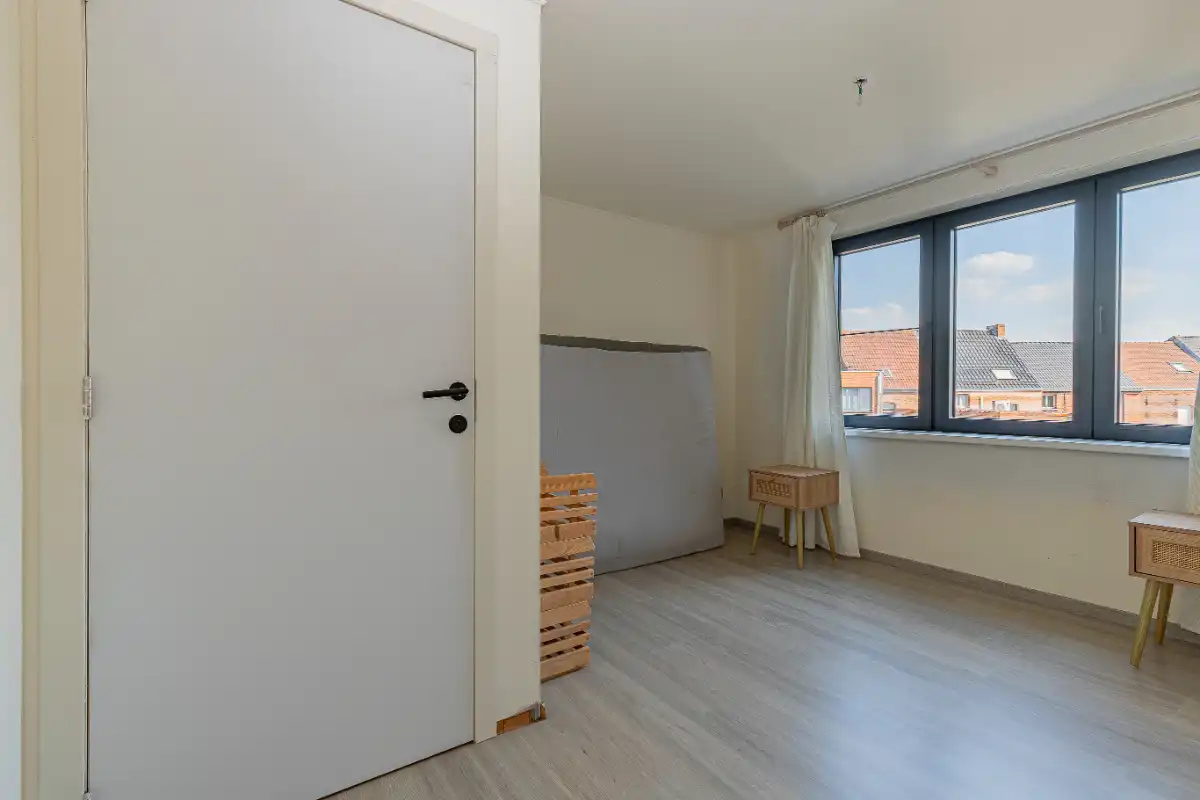 Multifunctioneel pand met praktijkruimte en instapklaar duplexappartement foto 16