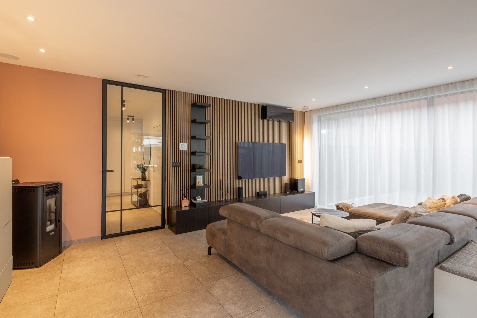 Prachtige, instapklare woning te koop! foto 7