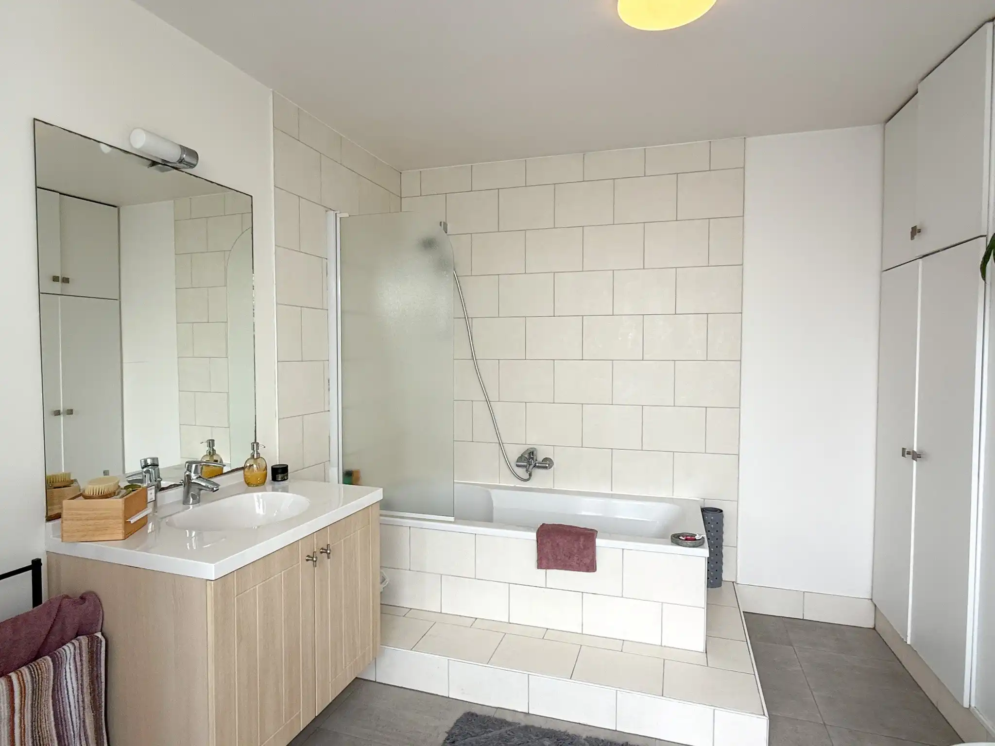 Appartement met 1 slaapkamer en autostaanplaats in het centrum van Beveren foto 6