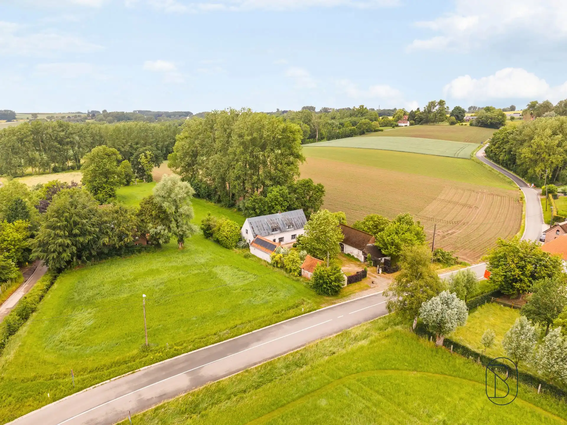 Charmante fermette met schuur op een absolute toplocatie foto 28