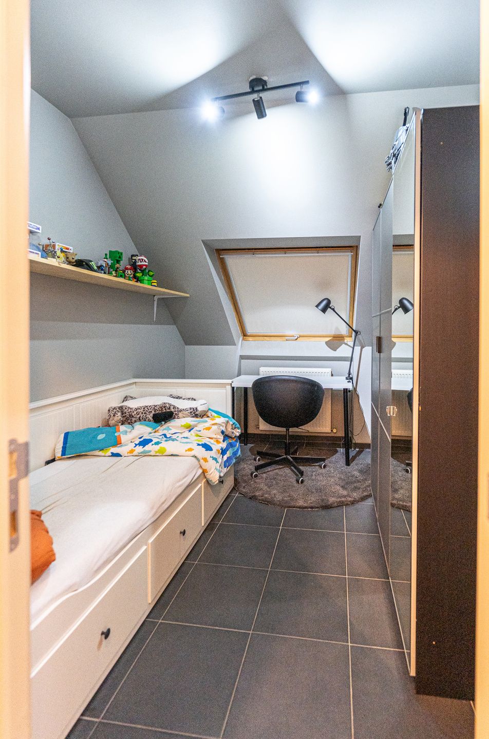 Mooi dakappartement met groot terras foto 5