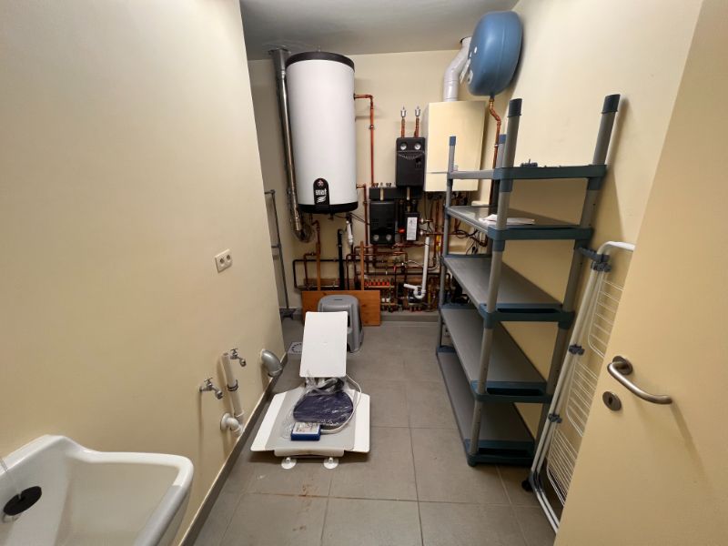 --- NIEUW --- Centraal gelegen, energiezuinige bungalow met 2 slaapkamers foto 15