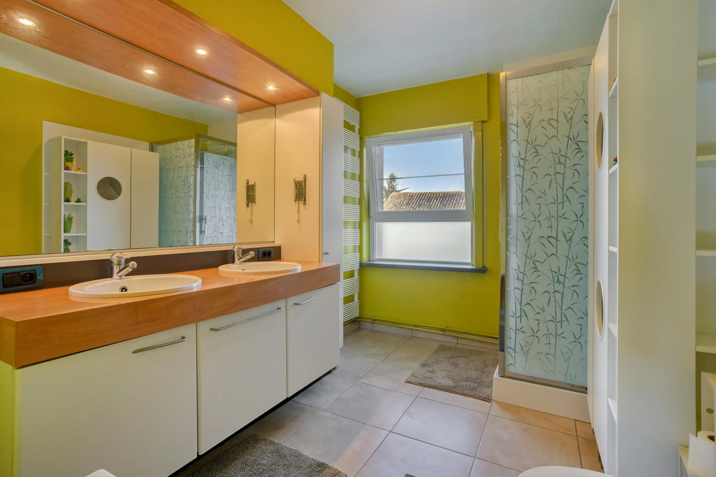 Half open woning met bijgebouw van 60 m2 foto 9