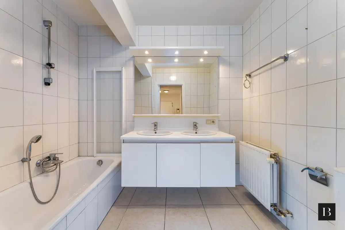 Ruim, lichtrijk appartement in het centrum van Blankenberge foto 8