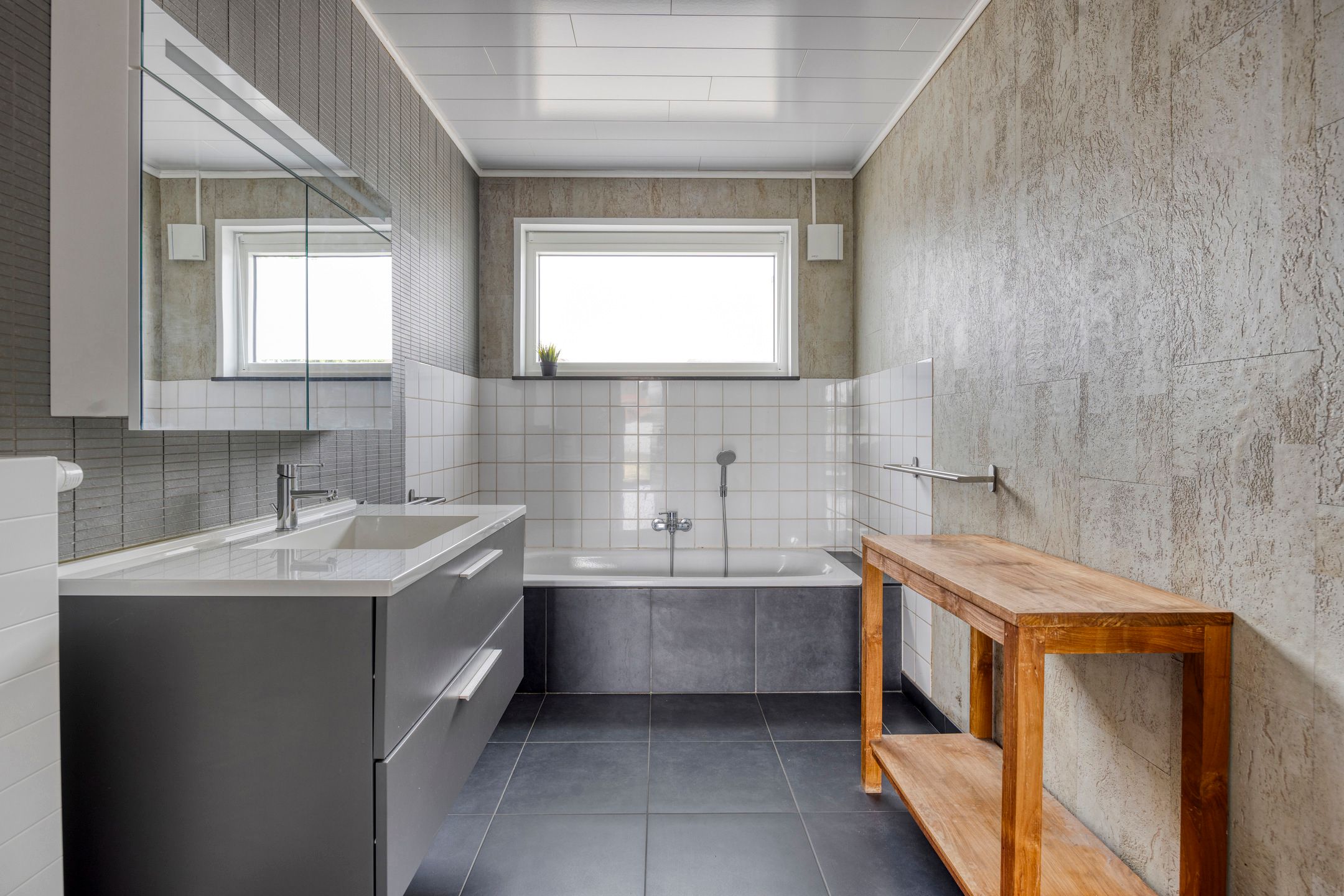 Instapklare, gerenoveerde woning met 4 slaapkamers op 9 are foto 17