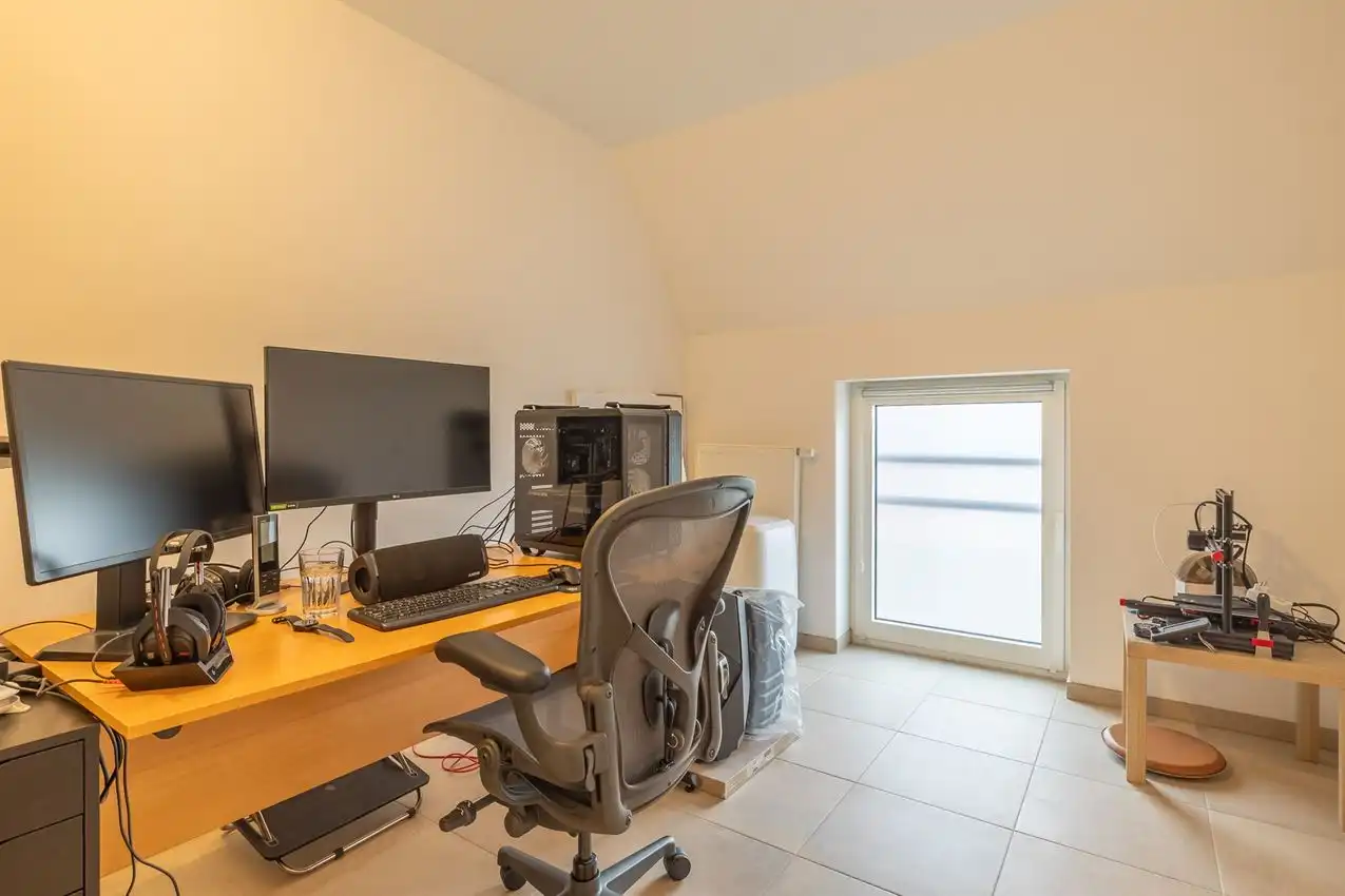 Gunstig gelegen appartement met 2 slpk, terras en autostaanplaats, EPC-label A foto 9