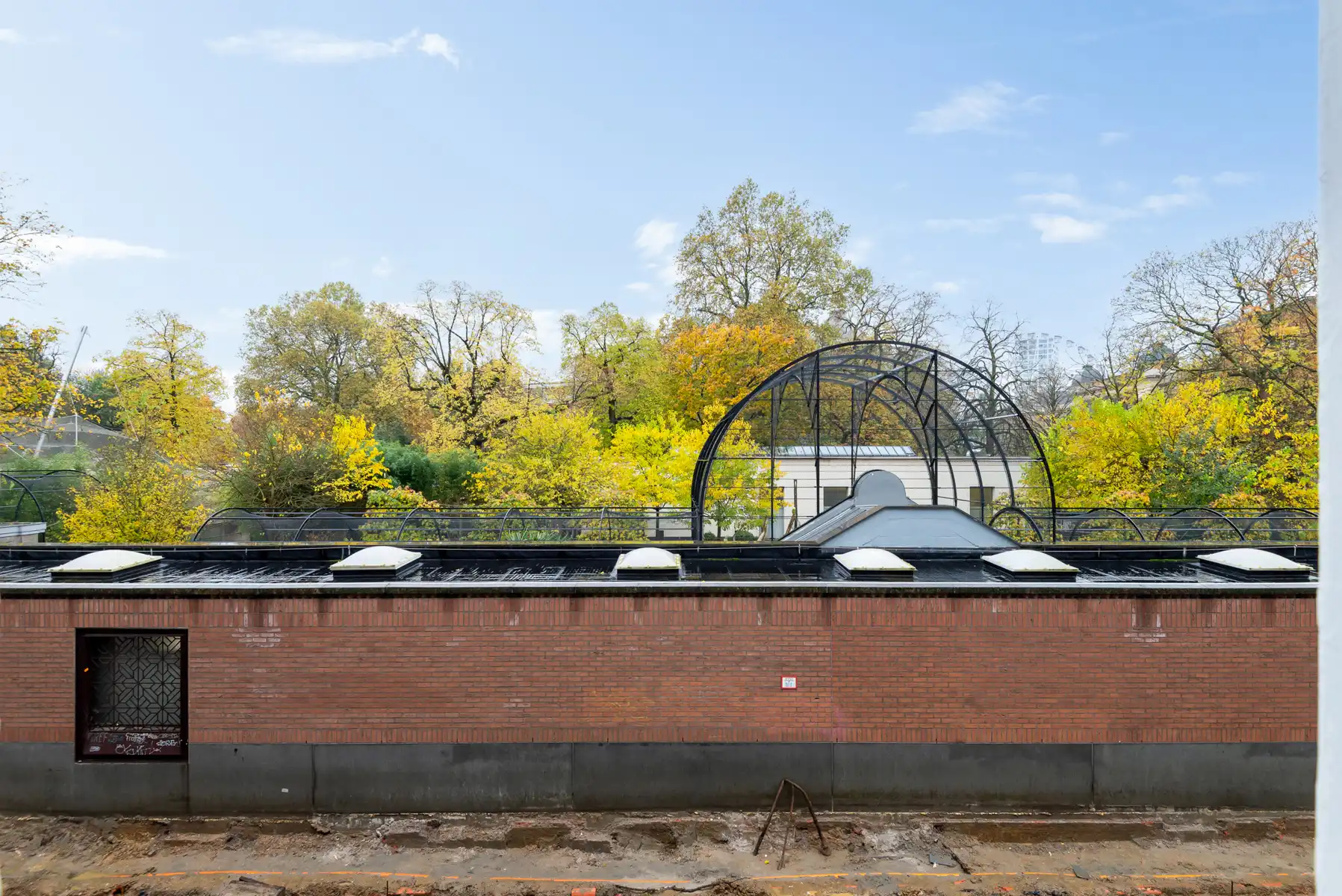 1SLK-appartement met uitzicht op de Antwerpse ZOO! foto 10