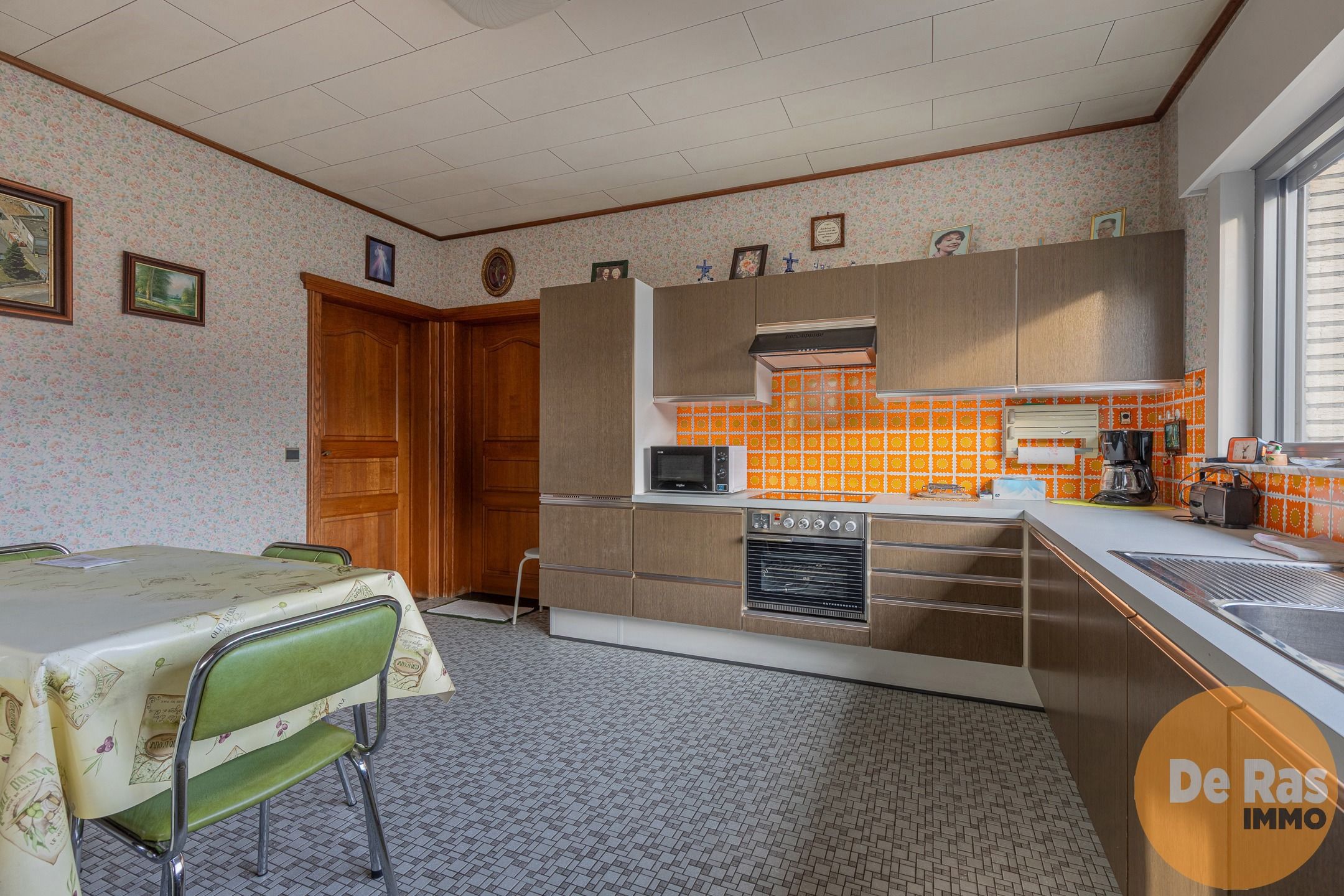 HERZELE - Verzorgde bungalow op een gunstige ligging foto 4