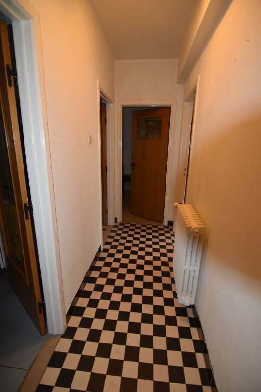 Ongemeubeld knus appartement met één slaapkamer in centrum van Blankenberge. Dichtbij de Zeedijk en alle handelszaken. foto 4