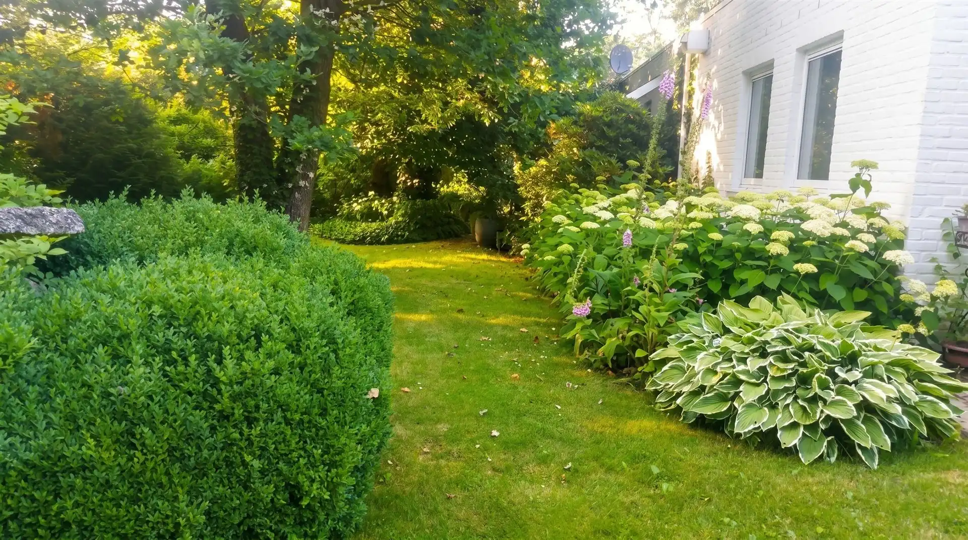 Vrijstaande villa op toplocatie aan de Zilverkust in Lanaken foto 31
