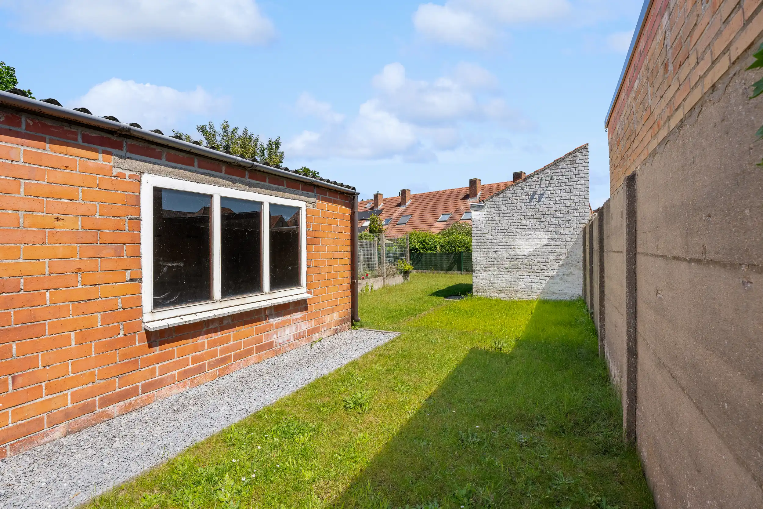 Charmante gezinswoning met 3 slaapkamers en zonnige tuin foto 13