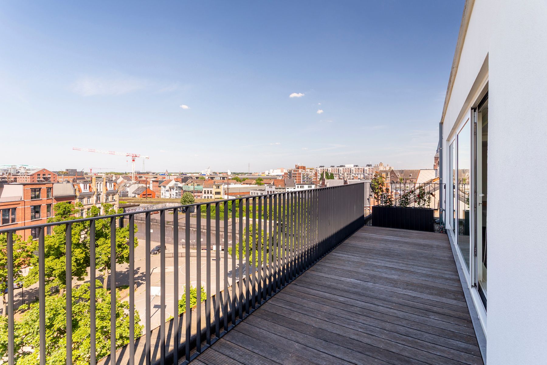 Penthouse met adembenemend parkzicht aan Park Spoor Noord foto 20