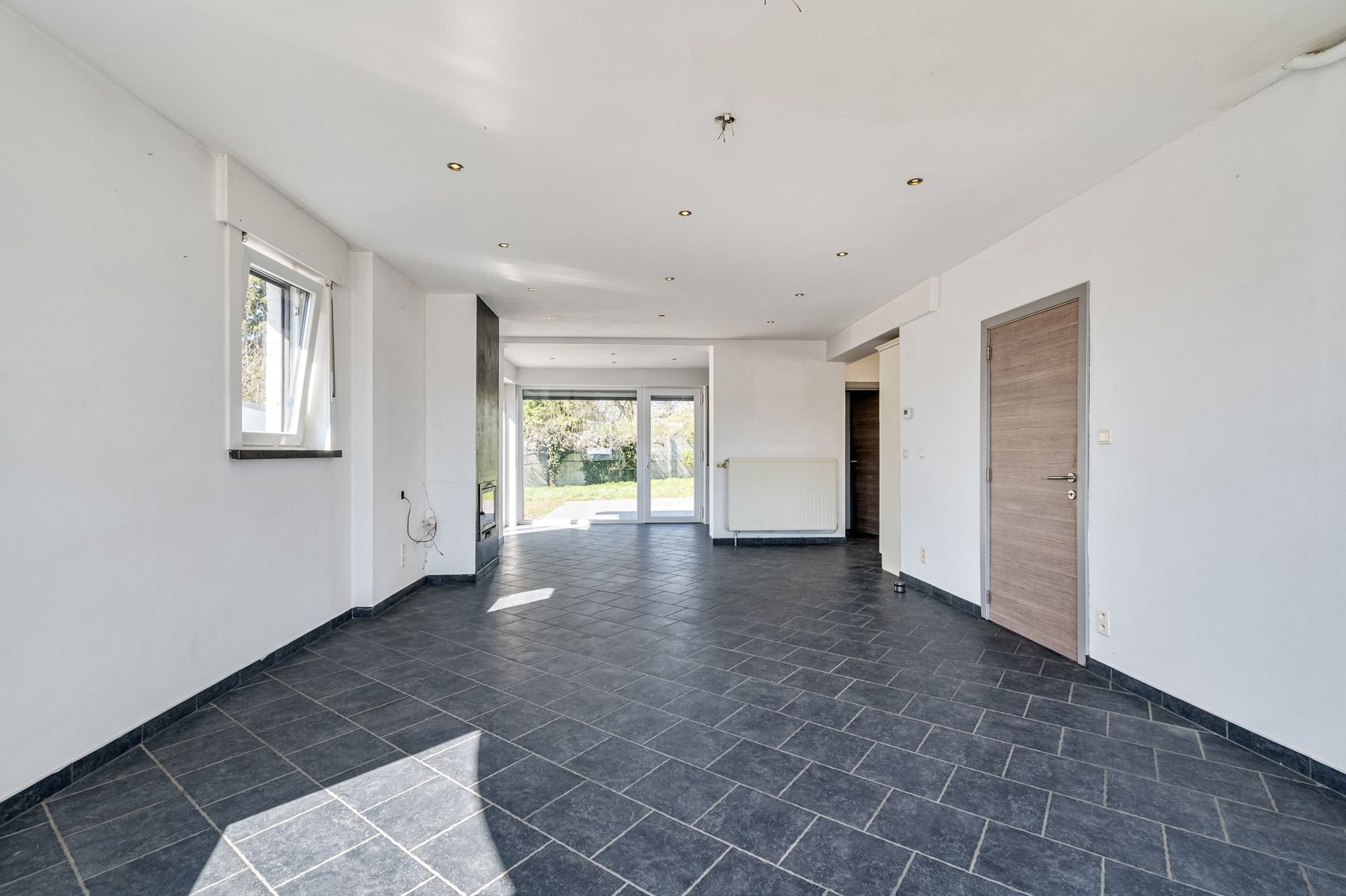 Gerenoveerde, karaktervolle villa met bouwgrond foto 7