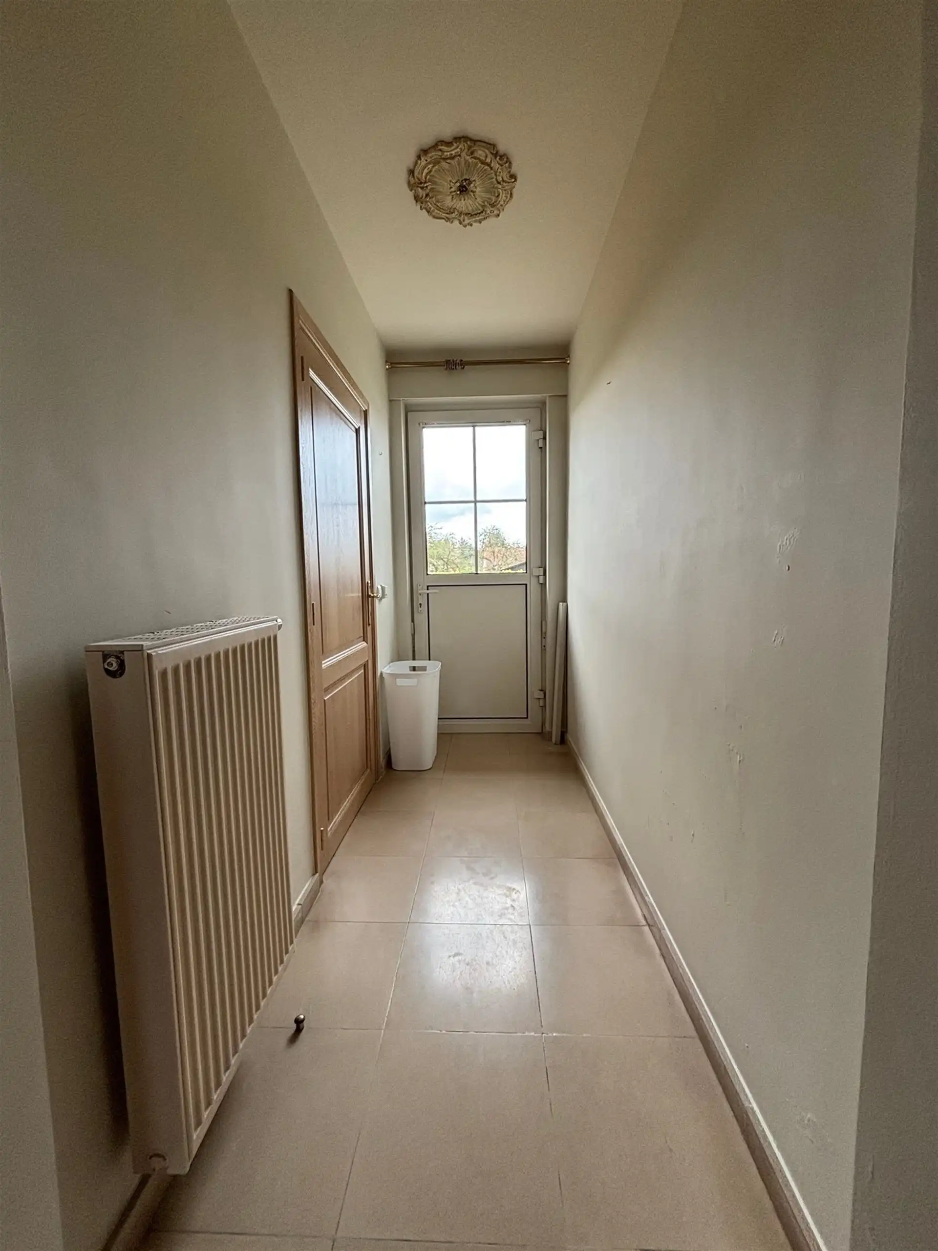 Ruime villa in een rustige omgeving met een grote tuin  foto 22