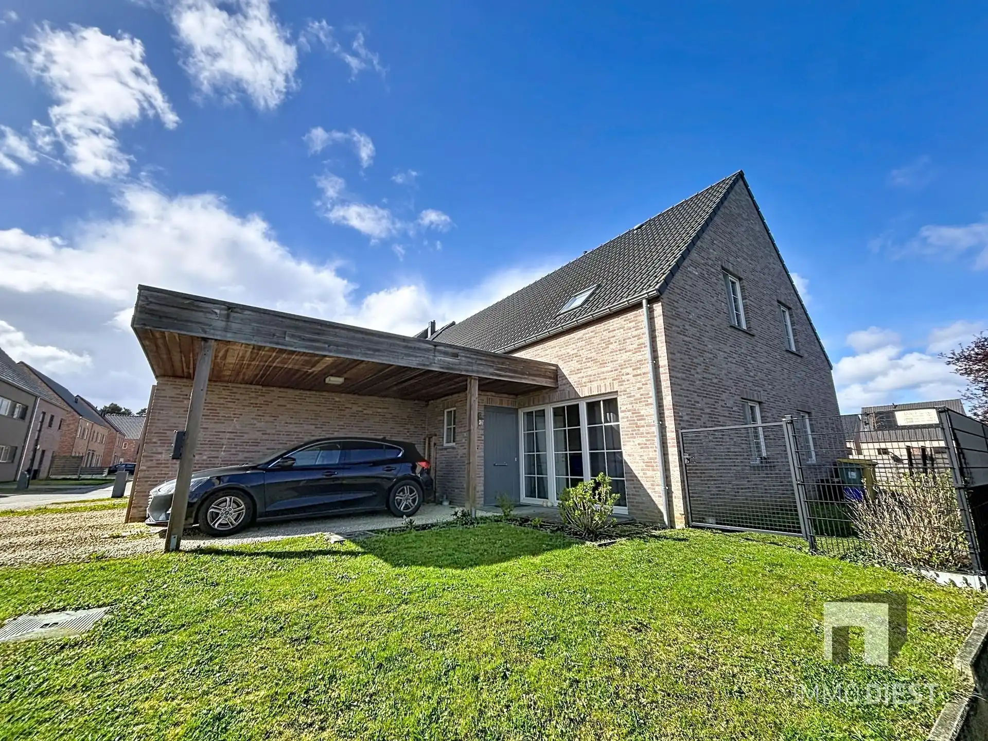 Energiezuinige en instapklare woning op toplocatie foto {{pictureIndex}}