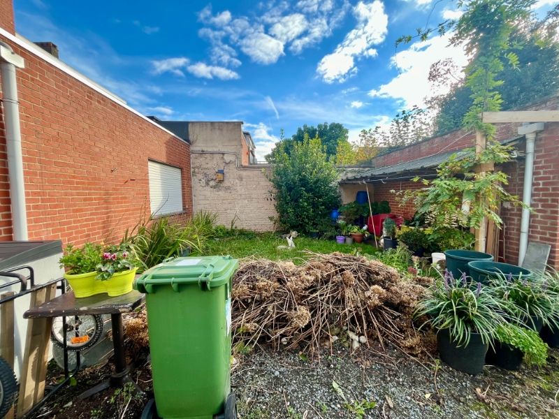 GELIJKVLOERS TWEE SLAAPKAMER-APPARTEMENT TE GENT foto 10