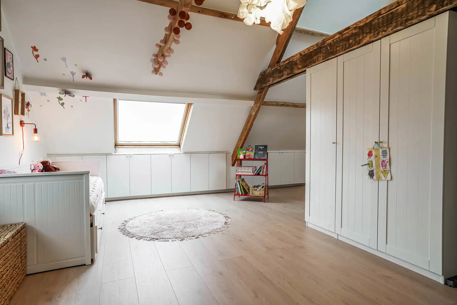 Knappe, instapklare halfopen bebouwing nabij het centrum van Breendonk foto 27