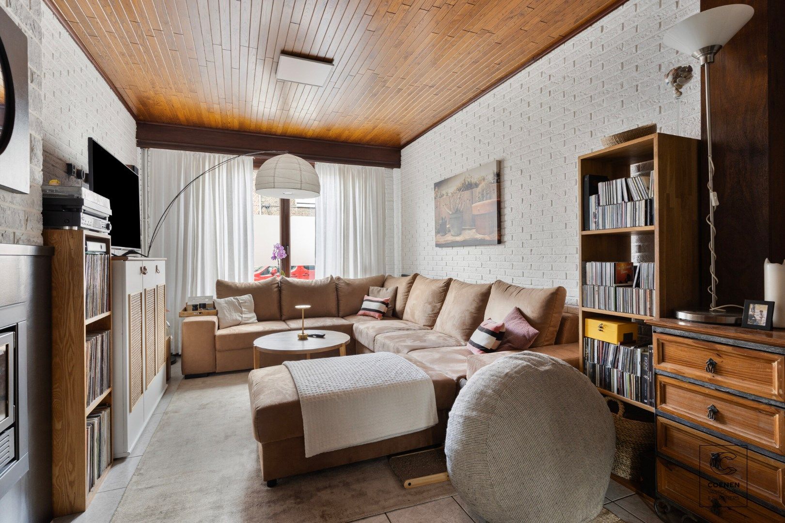 Charmante gezinswoning van 126m² en 3 slaapkamers op TOPlocatie te Luchtbal! foto 3