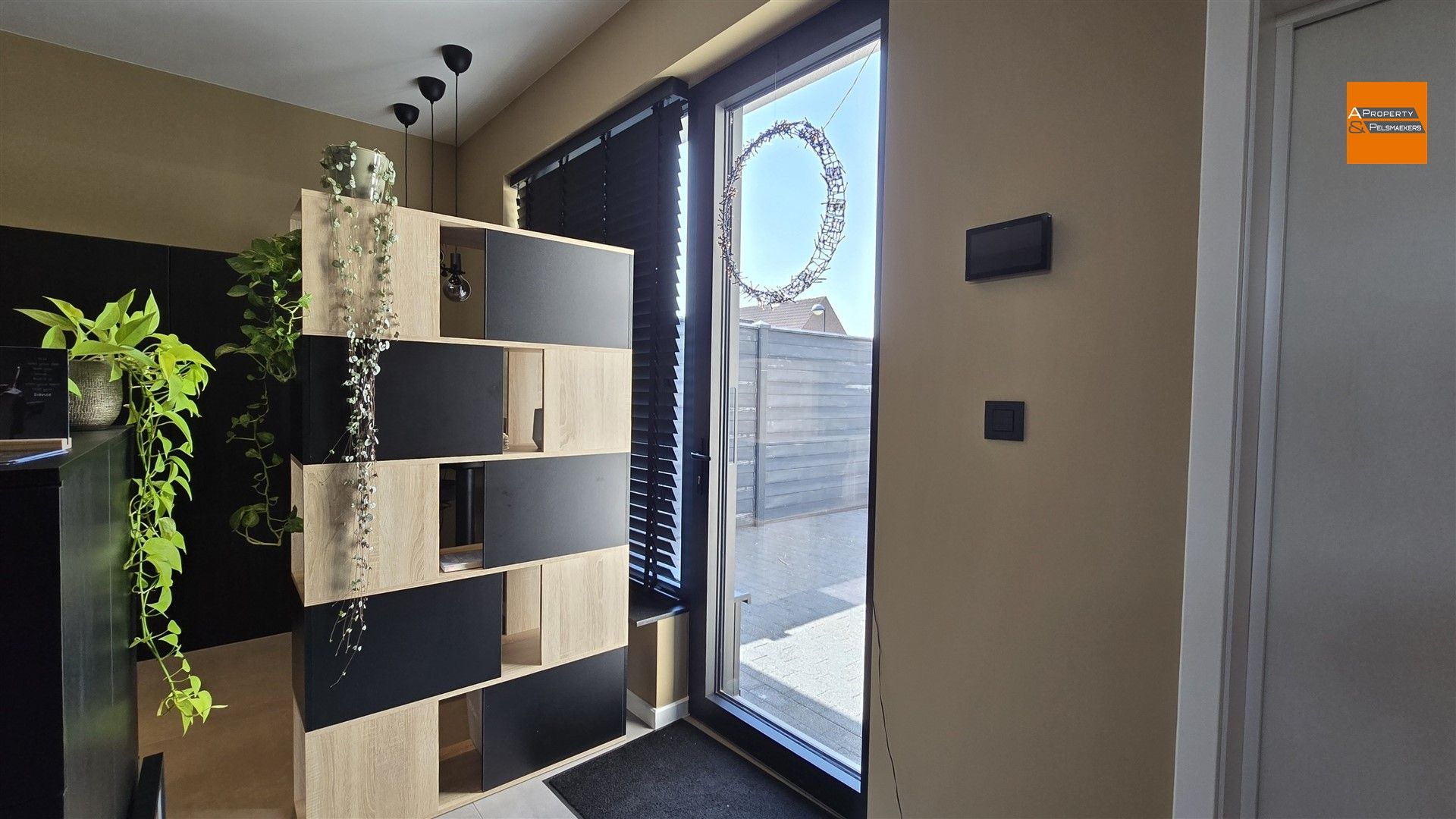 Praktijkruimte van 35m² gelegen in Nossegem.  foto 2